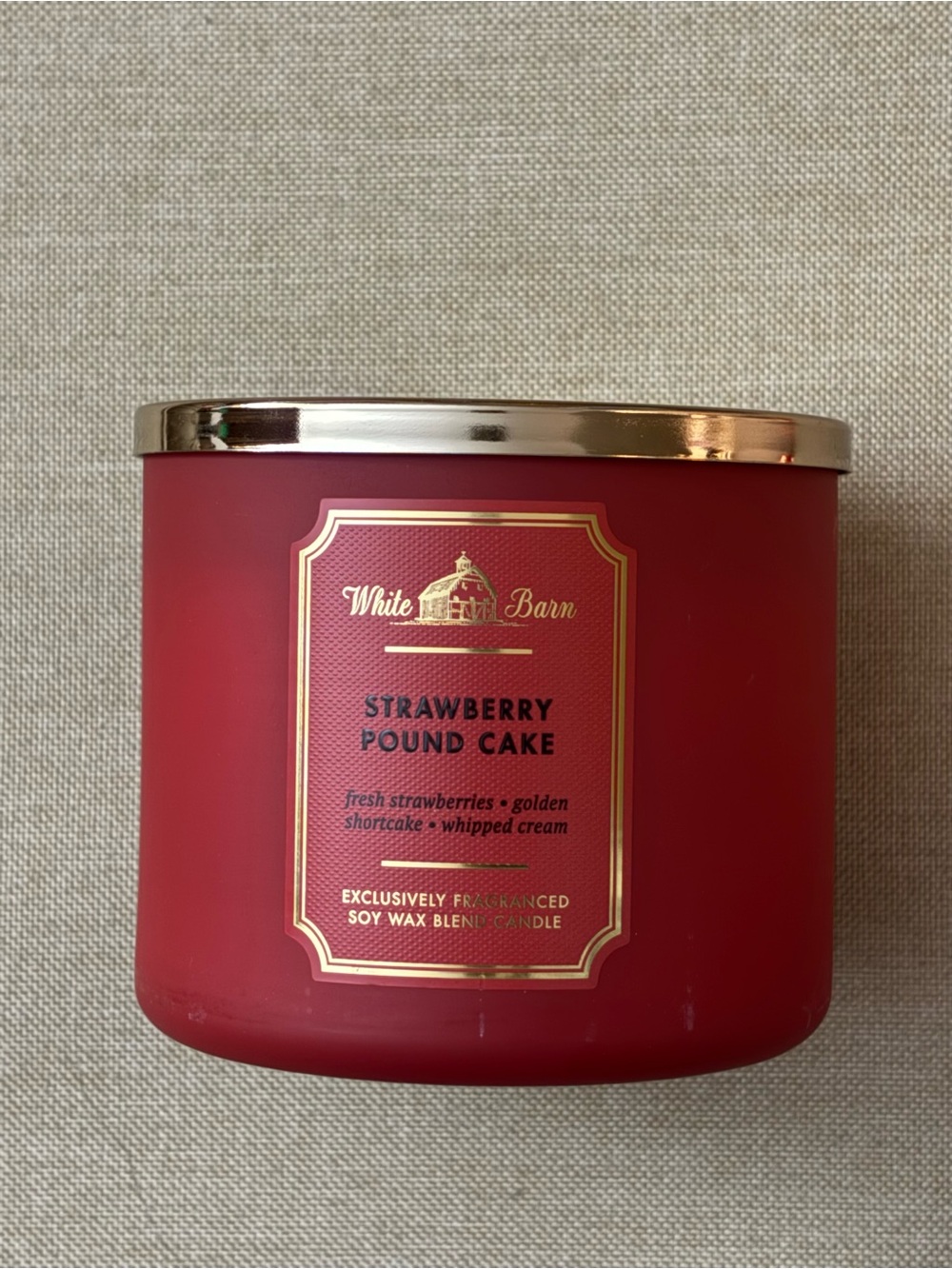 White Barn Red Strawberry Pound Cake Jar Candle